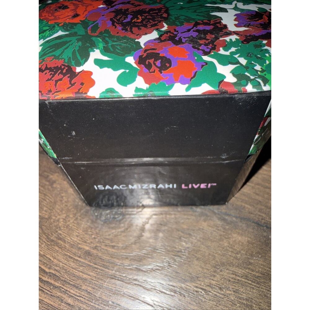 Isaac Mizrahi Quartz Watch Women 30m Black Ceramic Flower Bezel Need New Battery - Picture 6 of 7